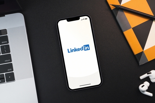 use linkedin for remote business networking