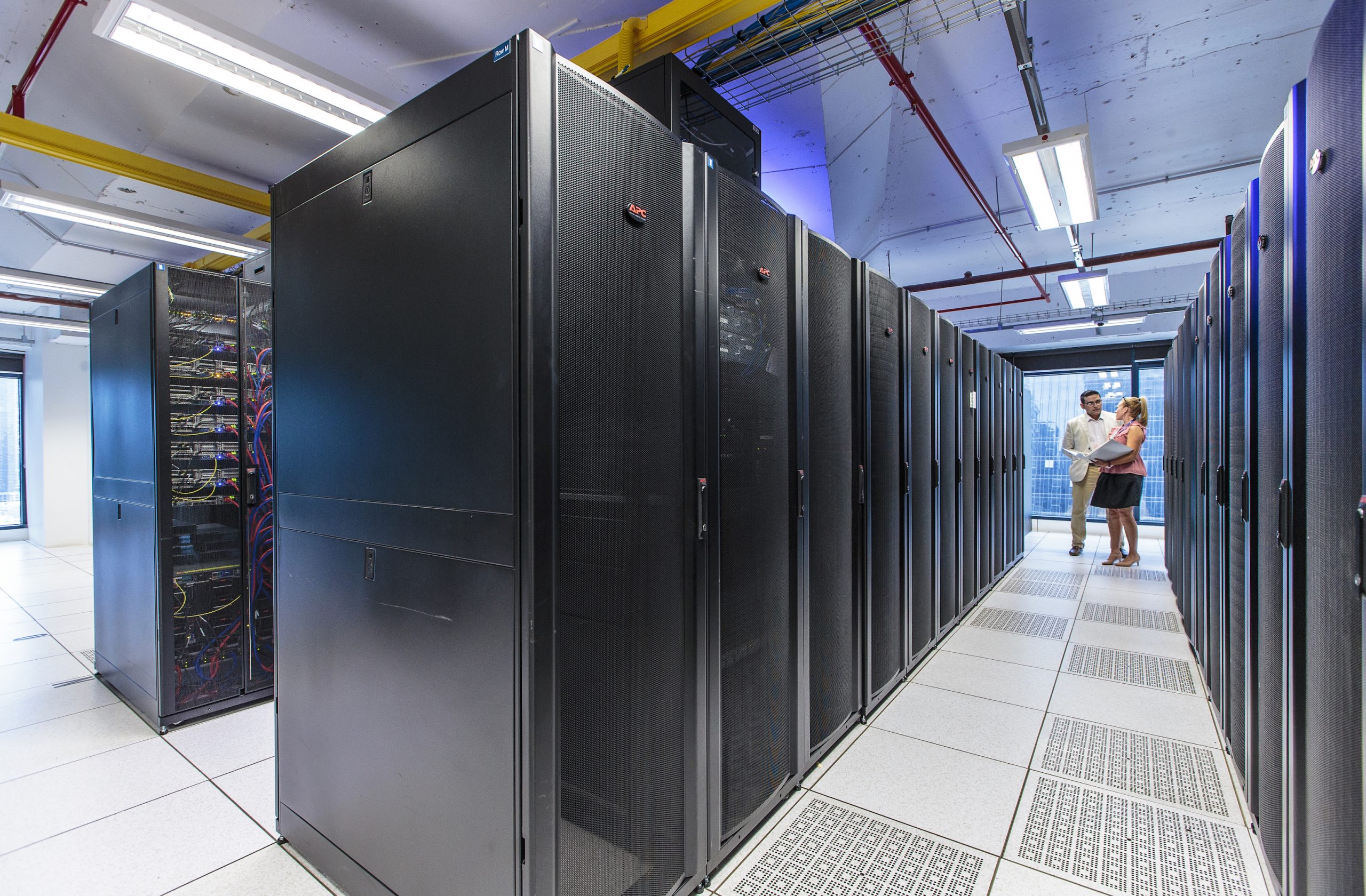 what backup solutions to use for hosting data centres